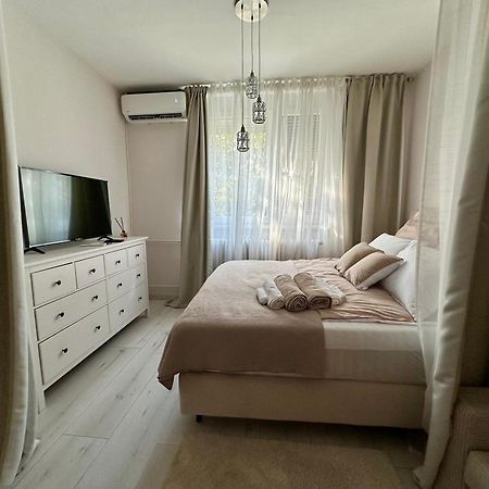 Mate Gold Apartment II Szeged Luaran gambar