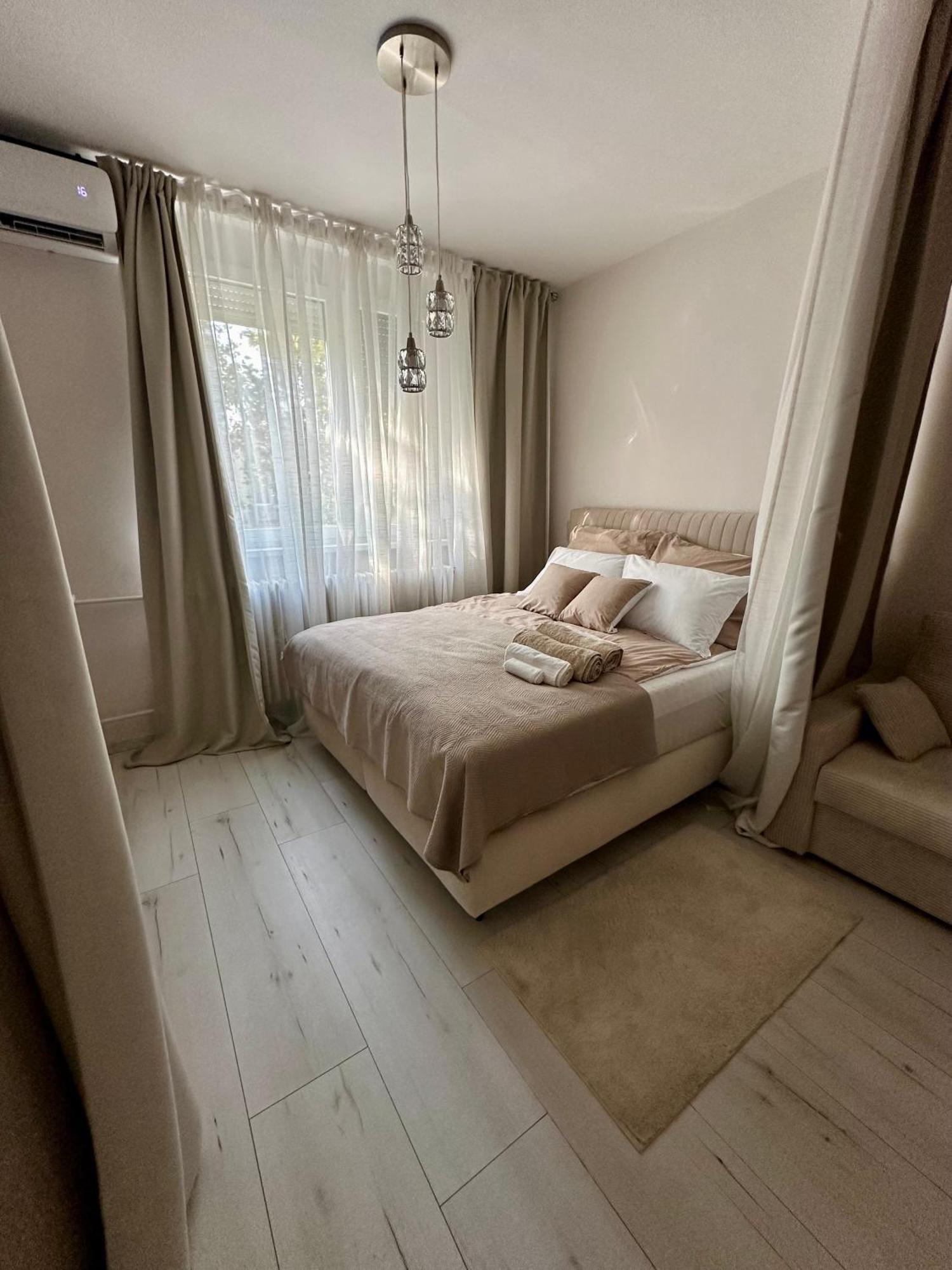 Mate Gold Apartment II Szeged Luaran gambar